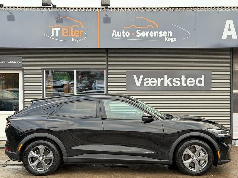 Brugt Ford Mustang Mach-E Standard Range 197 kW (269 HK) 2021 Sortmetal SUV