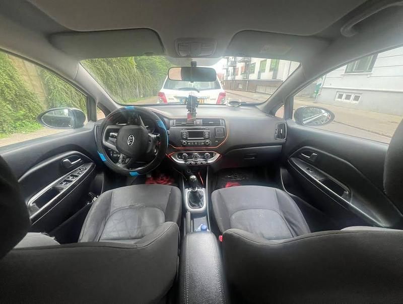 Sort Brugt 2012 Kia Rio MPV | 24.999 kr. (Fair pris) - Billede 1/4