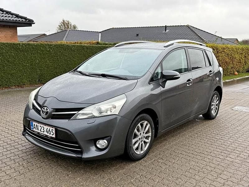 Grå Brugt 2014 Toyota Verso MPV | 59.900 kr. (Fair pris) - Billede 1/4