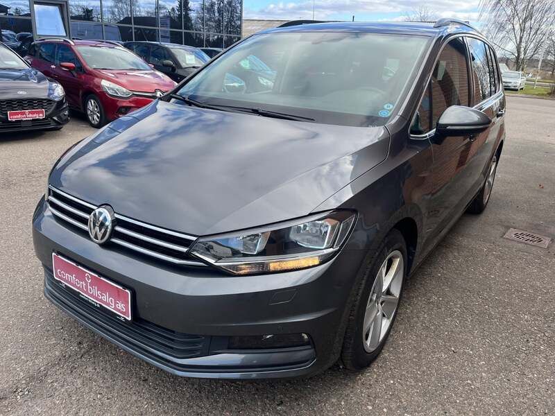 Gråmetal Brugt 2018 VW Touran Comfortline MPV | 174.900 kr. (God pris) - Billede 1/4