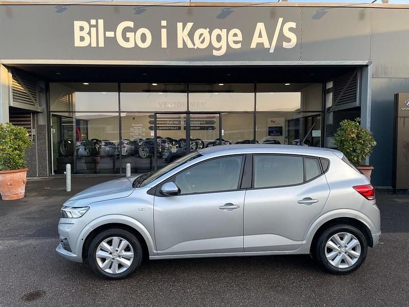 Brugt Dacia Sandero Comfort 90 HK (66 kW) 2022 Sølvmetal Hatchback