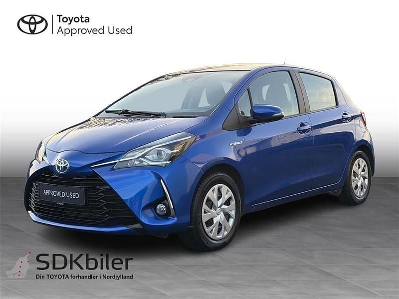 Blå metal (hydro blue) Brugt 2018 Toyota Yaris Hybrid H2 Hatchback | 119.900 kr. (Fair pris) - Billede 1/3