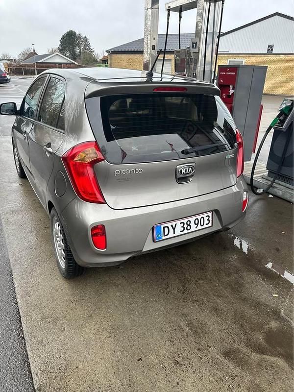 Brugt Kia Picanto 84 HK (61 kW) 2014 Grå Hatchback