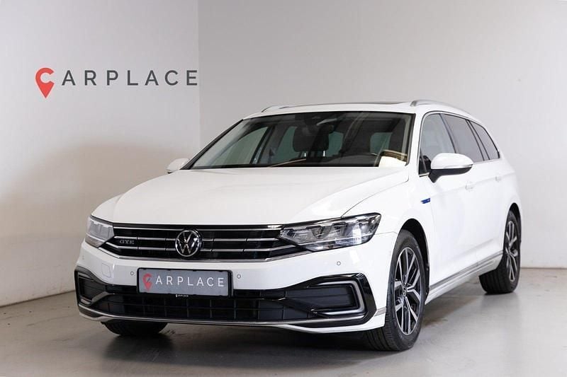 Hvid Brugt 2021 VW Passat GTE Stationcar | 249.900 kr. (Fair pris) - Billede 1/4