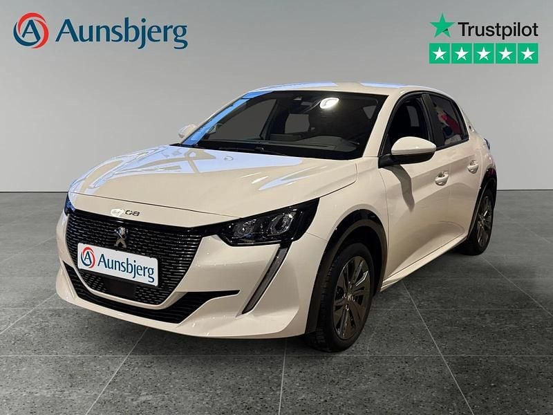 Hvid Brugt 2021 Peugeot e-208 Active Hatchback | 119.500 kr. (Fair pris) - Billede 1/4