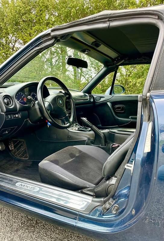 Brugt Mazda MX5 110 HK (80 kW) 1998 Cabriolet