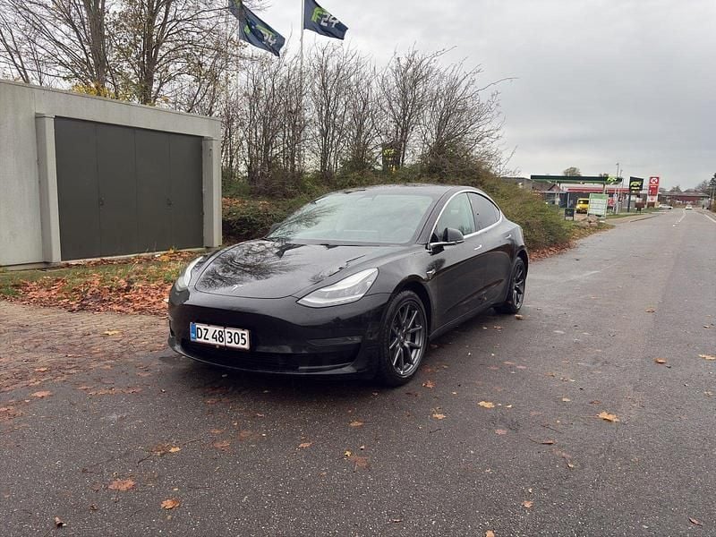 Sortmetal Brugt 2019 Tesla Model 3 Long Range AWD Sedan | 129.900 kr. (God pris) - Billede 1/4