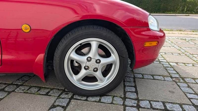 Brugt Mazda MX5 110 HK (80 kW) 1998 Cabriolet
