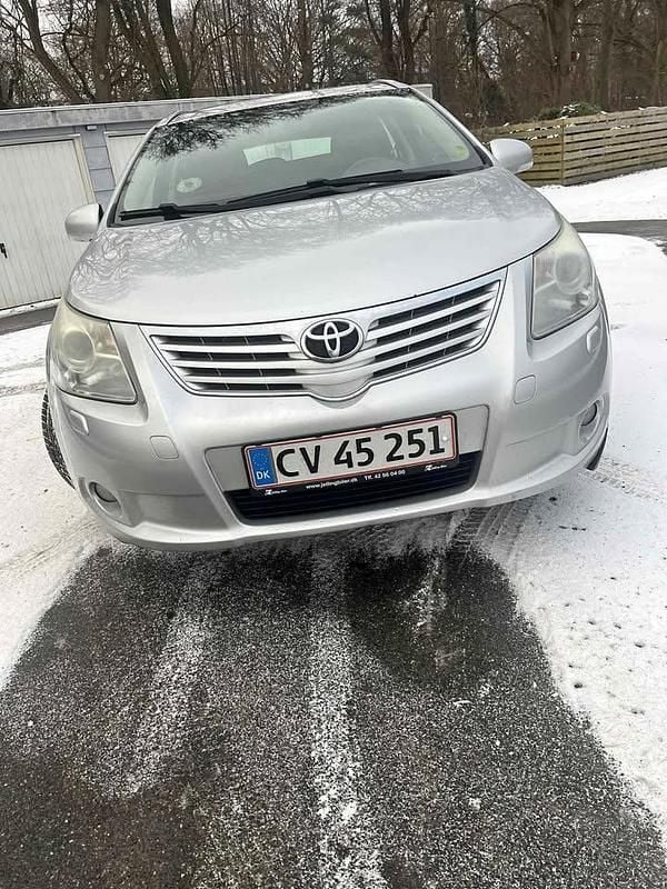 Brugt Toyota Avensis 132 HK (97 kW) 2012 Stationcar