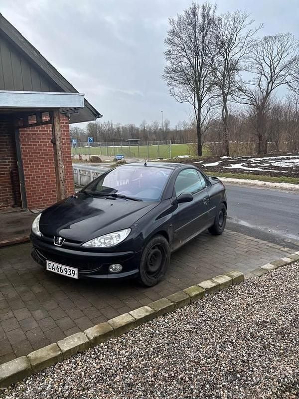 Brugt Peugeot 206 CC 160 HK (117 kW) 2005 Sort Cabriolet
