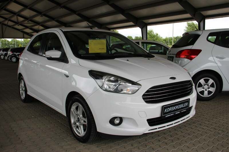 Hvid Brugt 2016 Ford Ka Plus Ultimate Hatchback | 59.800 kr. - Billede 1/4