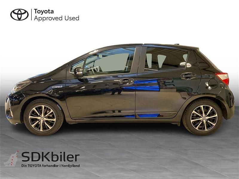 Brugt Toyota Yaris Hybrid H3 100 HK (73 kW) 2019 Sortmetal Hatchback