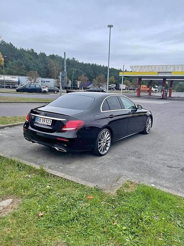 Brugt Mercedes E220 AMG line 194 HK (142 kW) 2019 Sort Sedan