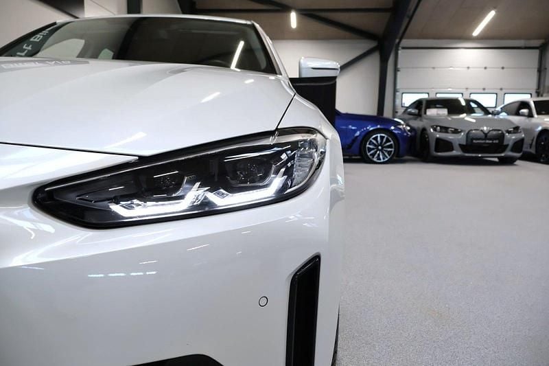 Brugt BMW i4 250 kW (340 HK) 2022 Hvid Sedan
