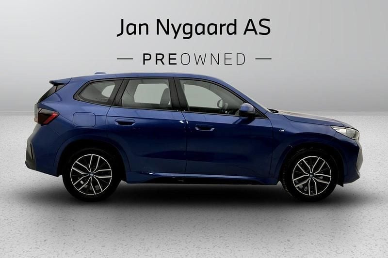 Brugt BMW iX1 M Sport 150 kW (204 HK) 2025 Blåmetal SUV