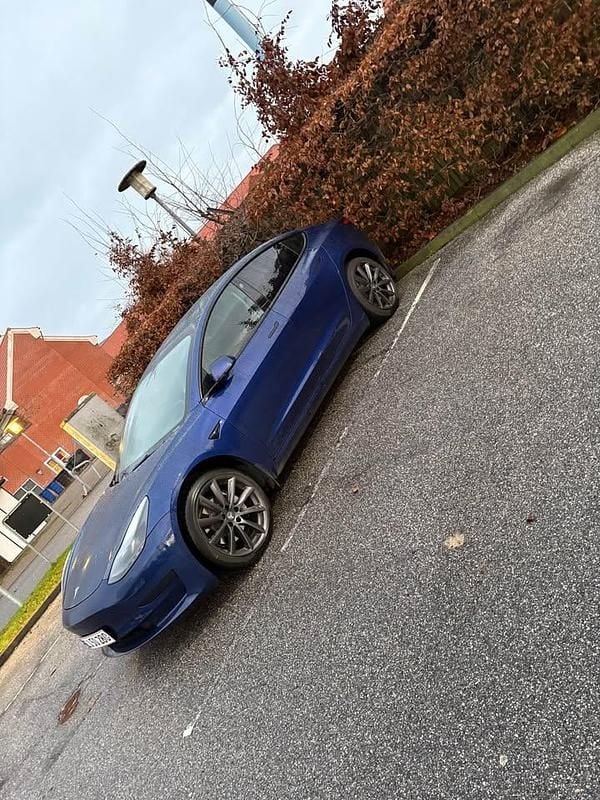 Brugt Tesla Model 3 208 kW (283 HK) 2023 Blå Sedan