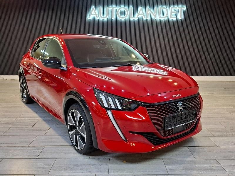 Bordeauxmetal Brugt 2021 Peugeot e-208 GT Hatchback | 134.800 kr. (God pris) - Billede 1/4