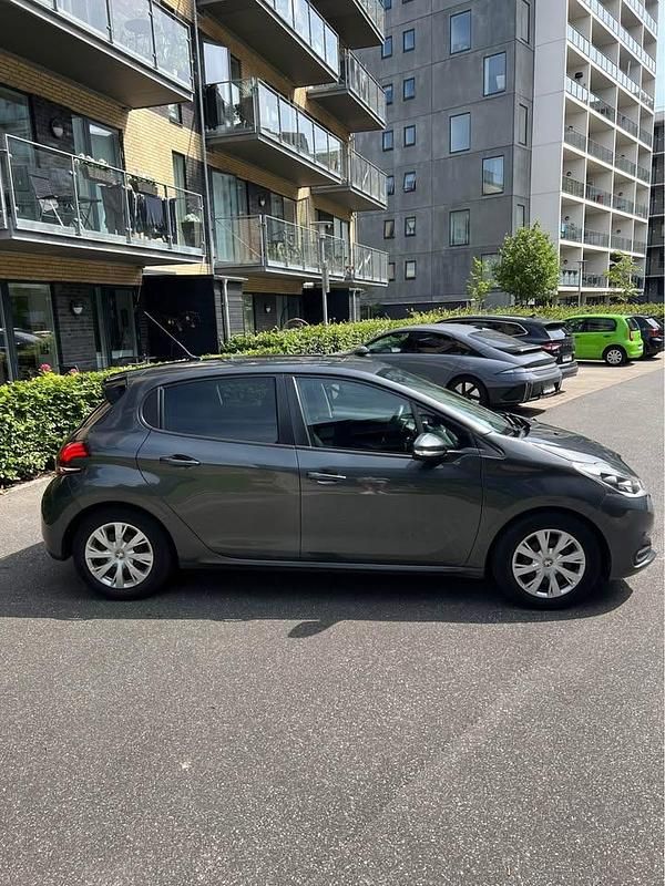 Brugt Peugeot 208 Active 82 HK (60 kW) 2017 Grå Hatchback