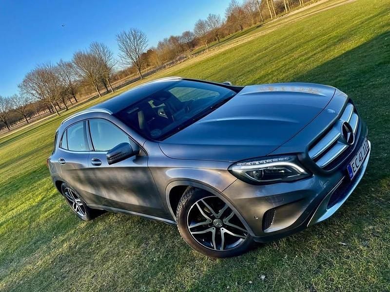 Brugt Mercedes GLA200 Urban 156 HK (114 kW) 2016 Grå SUV