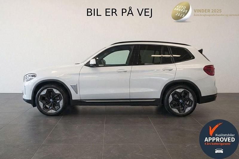 Hvid Brugt 2021 BMW iX3 SUV | 229.900 kr. (God pris) - Billede 1/4
