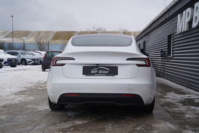 Brugt Tesla Model 3 RWD 208 kW (283 HK) 2024 Hvid Sedan