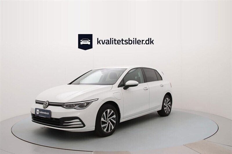 Hvid Brugt 2021 VW Golf VIII Hatchback | 224.900 kr. (Lidt for dyr) - Billede 1/4