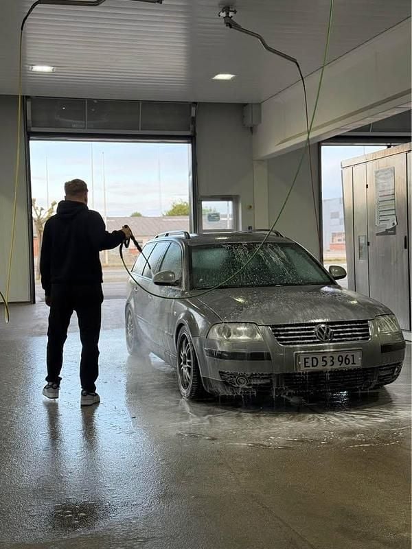 Brugt VW Passat Highline 131 HK (96 kW) 2002 Stationcar