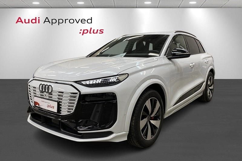 Hvidmetal Brugt 2024 Audi Q6 e-tron Comfort SUV | 829.900 kr. - Billede 1/4
