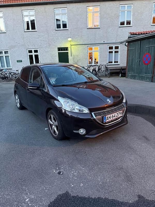Brugt Peugeot 208 82 HK (60 kW) 2012 Hatchback