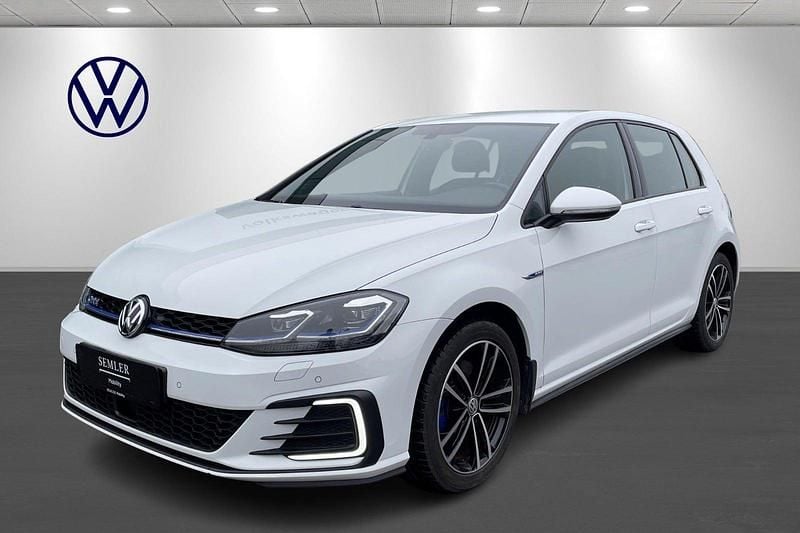 Brugt VW Golf VII GTE 204 HK (150 kW) 2020 Hvid Hatchback