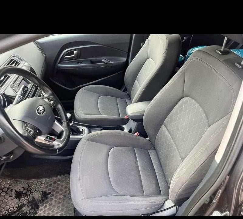 Brugt Kia Rio 83 HK (61 kW) 2015 Grå MPV