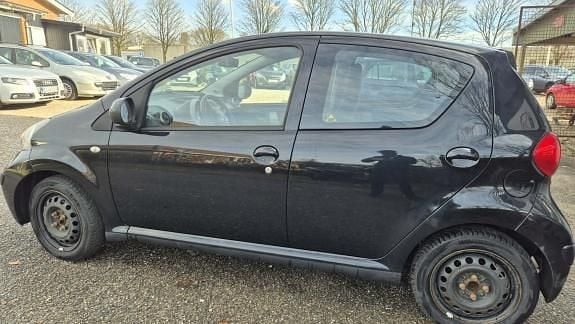 Brugt Toyota Aygo 69 HK (50 kW) 2007 Hatchback