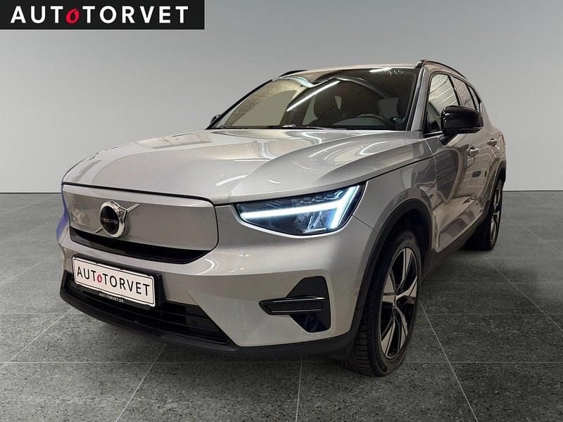 Grå Brugt 2022 Volvo XC40 Plus SUV | 179.700 kr. (Super pris) - Billede 1/4