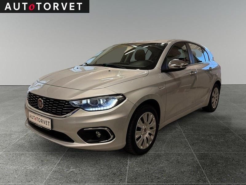 Sølvmetal Brugt 2019 Fiat Tipo Mirror Hatchback | 84.700 kr. (Fair pris) - Billede 1/4
