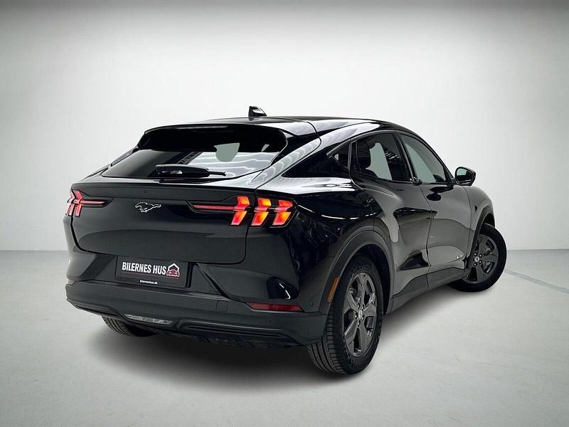 Brugt Ford Mustang Mach-E Standard Range 197 kW (269 HK) 2021 Sortmetal SUV