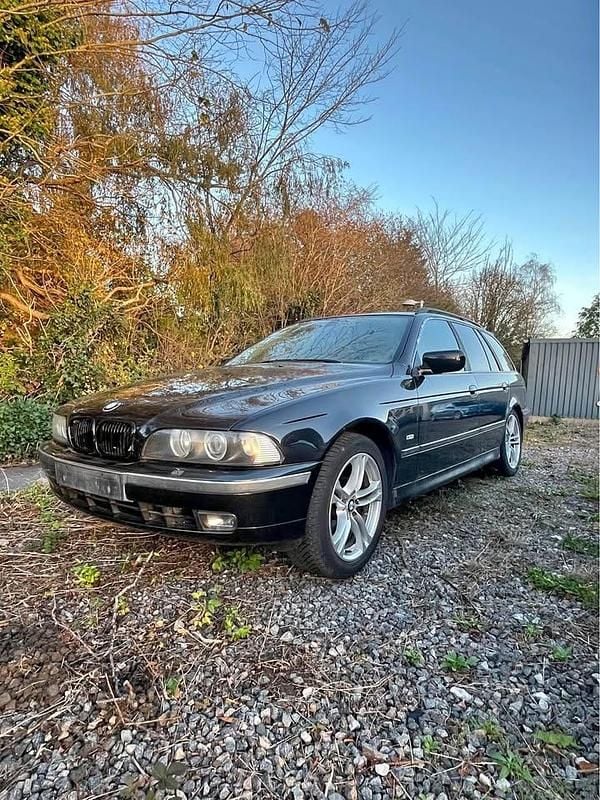 Brugt 1999 BMW 523 Sedan | 15.000 kr. - Billede 1/4