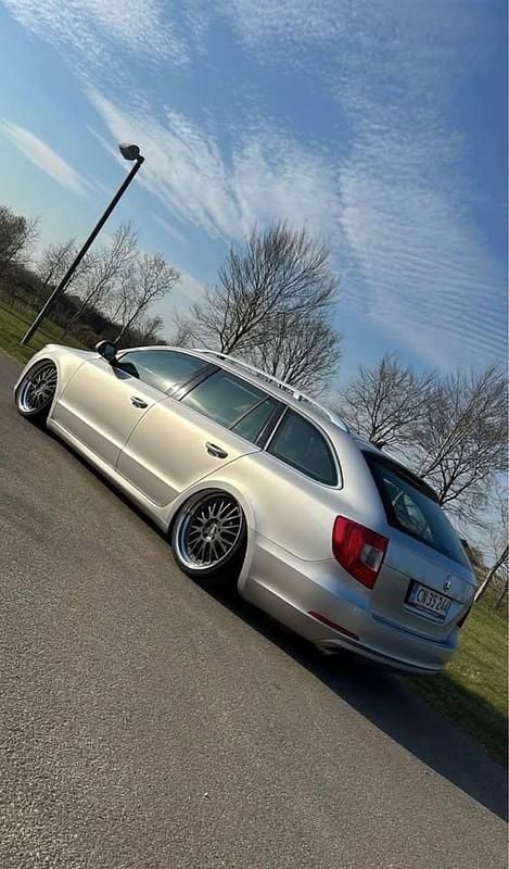 Brugt Skoda Superb 170 HK (125 kW) 2010 Stationcar