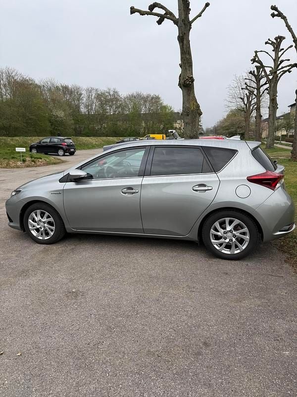 Grå Brugt 2016 Toyota Auris Premium Hatchback | 135.000 kr. (Fair pris) - Billede 1/15