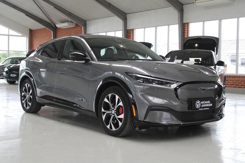 Koksmetal Brugt 2024 Ford Mustang Mach-E Extended Range SUV | 329.900 kr. (Fair pris) - Billede 1/4