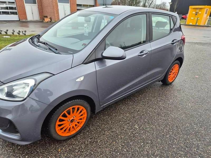Brugt Hyundai i10 67 HK (49 kW) 2018 Grå Hatchback
