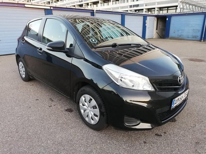 Brugt Toyota Yaris 2012 Hatchback