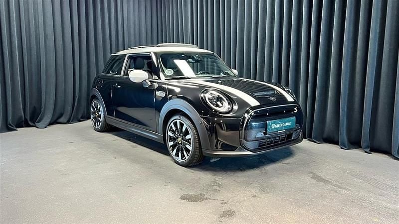 Midnight black Brugt 2023 Mini Cooper SE Hatchback | 184.900 kr. (Lidt for dyr) - Billede 1/1