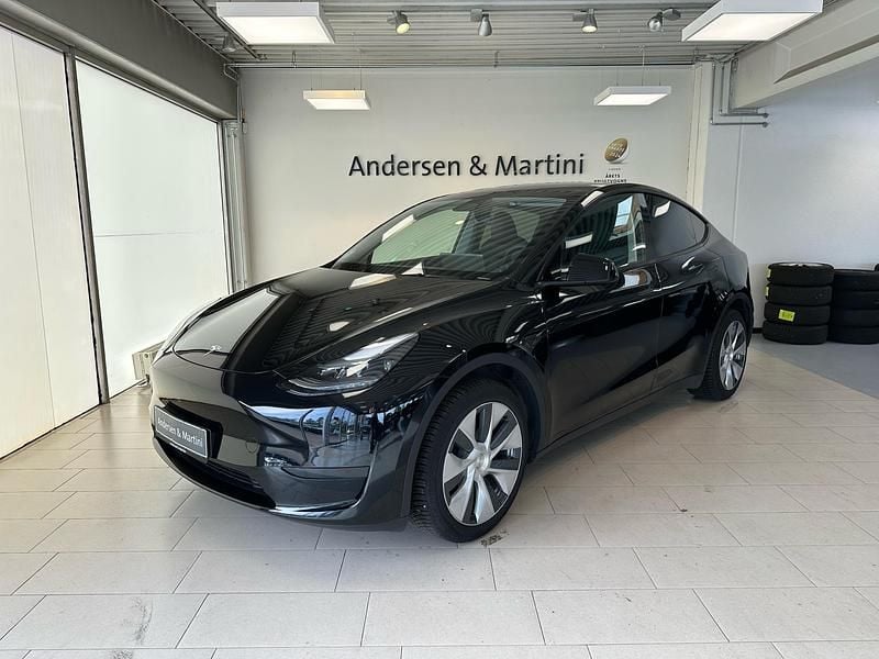 Sort Brugt 2023 Tesla Model Y RWD SUV | 244.400 kr. (Fair pris) - Billede 1/4