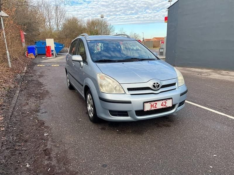 Brugt Toyota Sportsvan 129 HK (94 kW) 2006 MPV