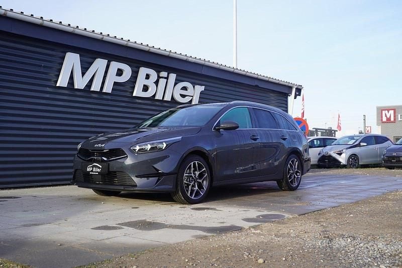 Gråmetal Brugt 2024 Kia Ceed Sportswagon Stationcar | 249.900 kr. - Billede 1/4