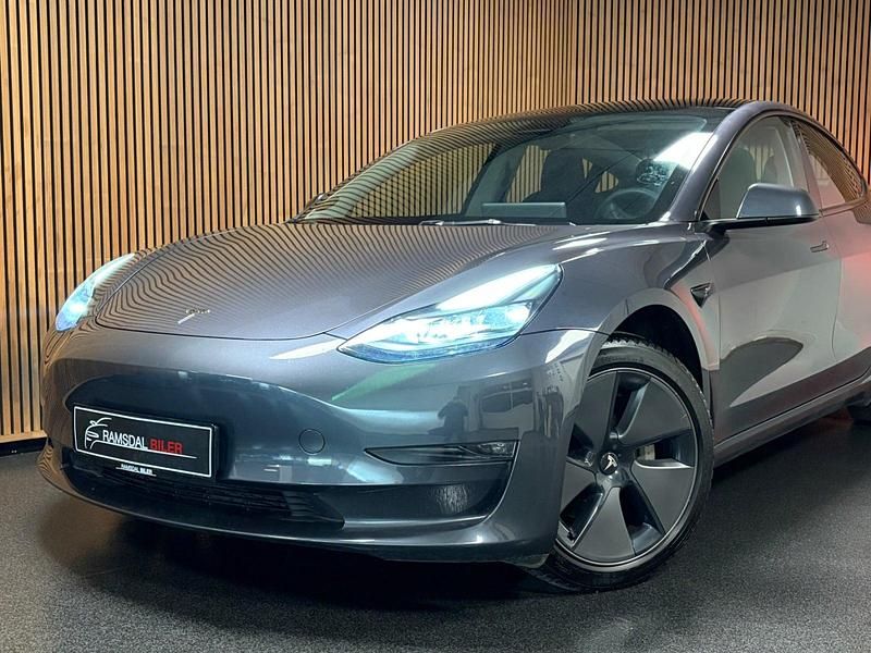 Brugt Tesla Model 3 Long Range RWD 208 kW (283 HK) 2023 Koks Sedan