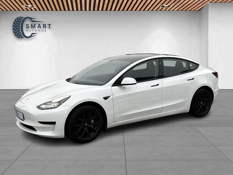 Brugt Tesla Model 3 Standard Range 208 kW (283 HK) 2021 Sedan