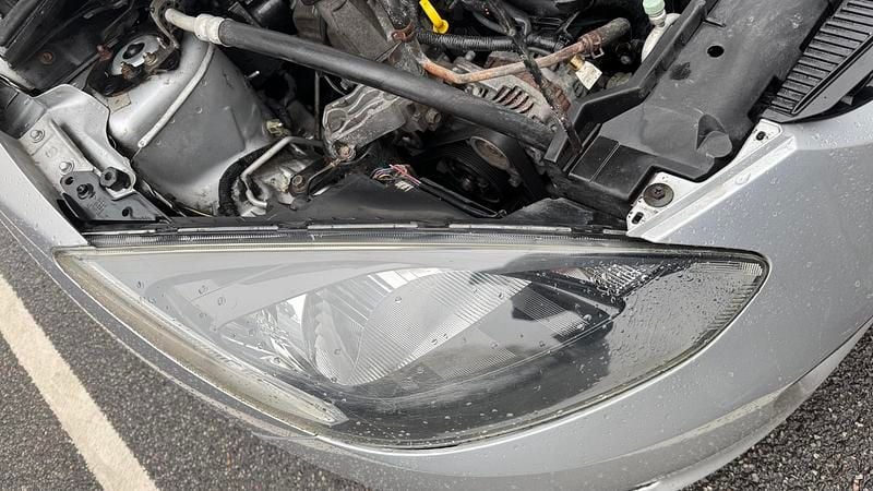 Brugt Mazda 2 Comfort 86 HK (63 kW) 2008 sølv  Hatchback