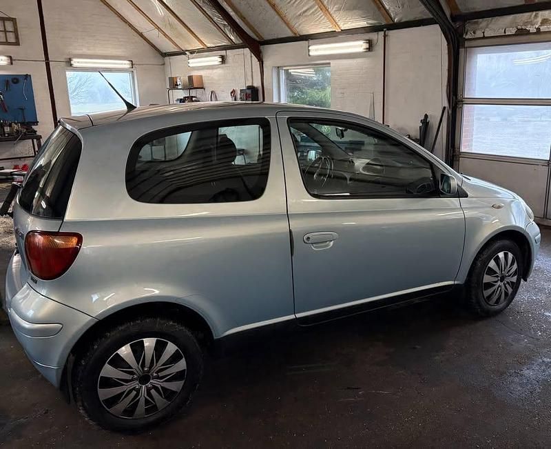 Brugt Toyota Yaris 65 HK (47 kW) 2005 Hatchback