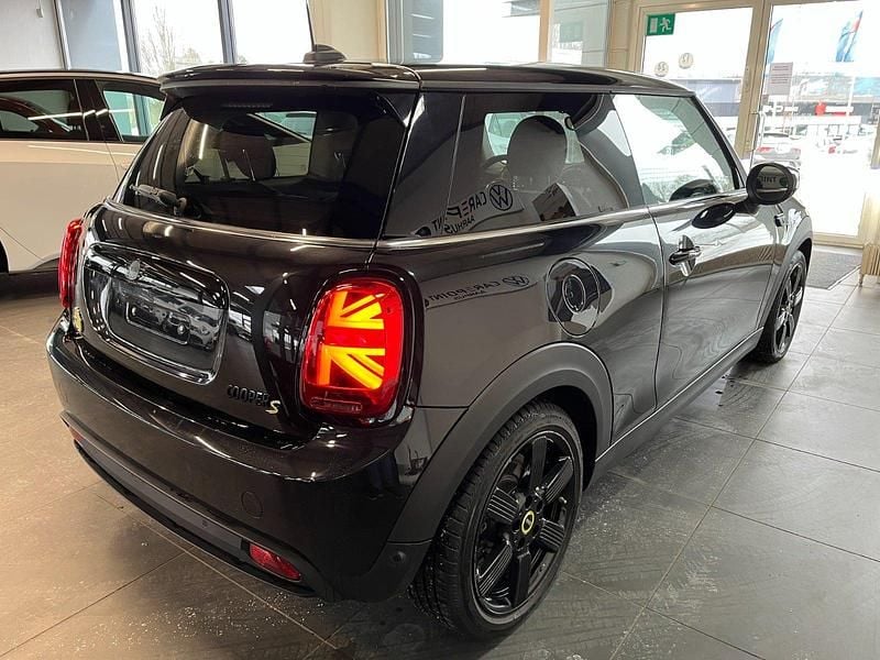 Brugt Mini Cooper SE Classic 135 kW (184 HK) 2023 Hatchback